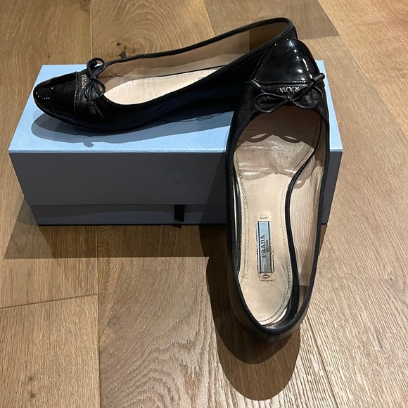Authentic Prada Ballerinas - Picture 2 of 4